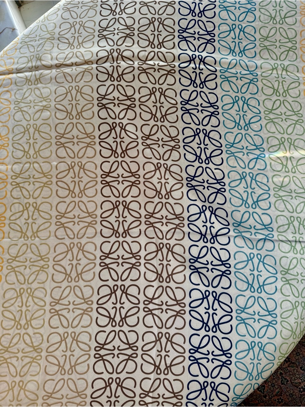 ⚜️Loewe⚜️ Cream / Off White Scarf with Multicolored Anagram Pattern - Picture 5 of 12